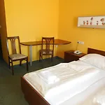 酒店 Pohorje 3*